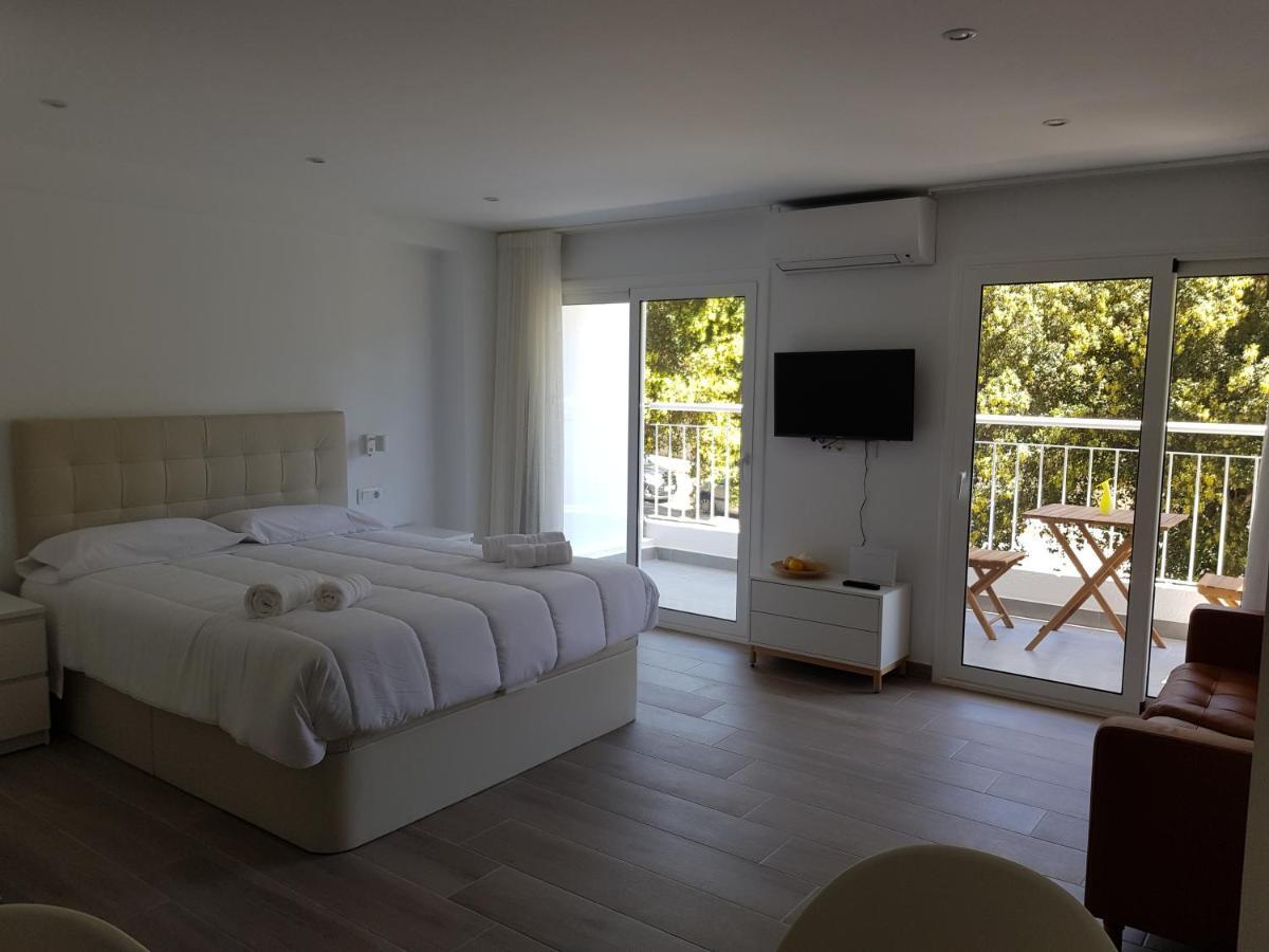 Krm Suite Apartament Calella Kültér fotó