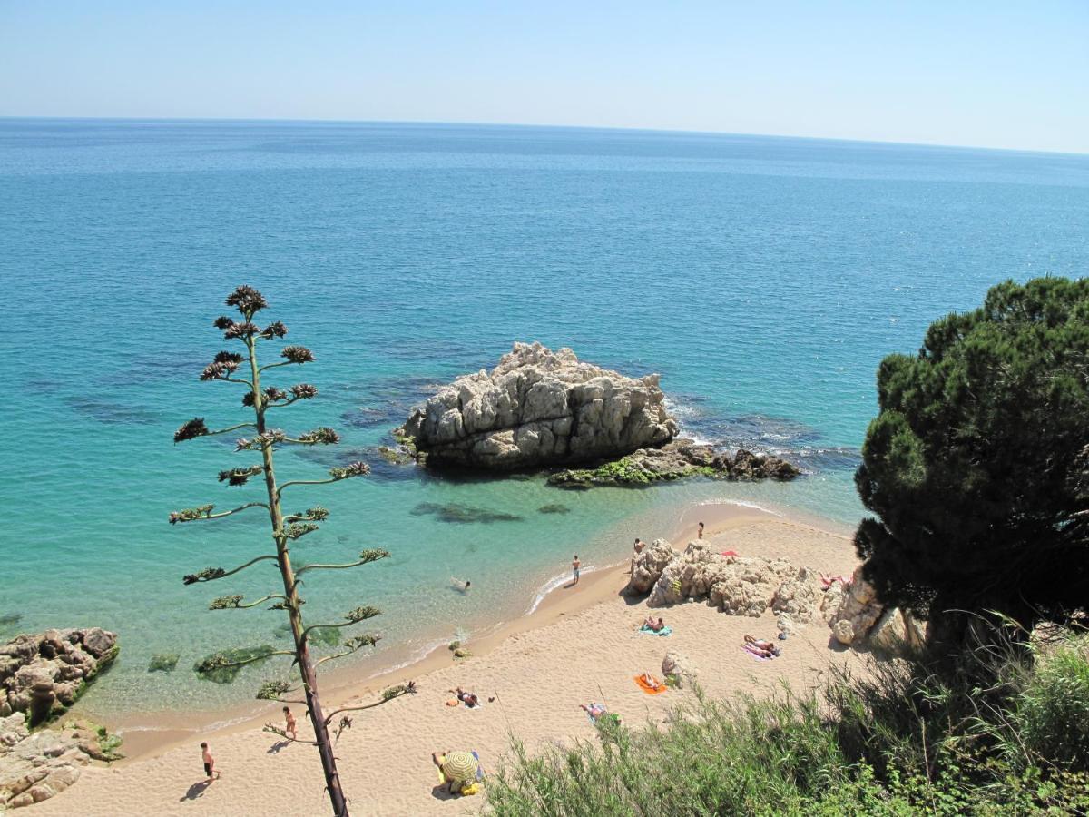 Krm Suite Apartament Calella Kültér fotó