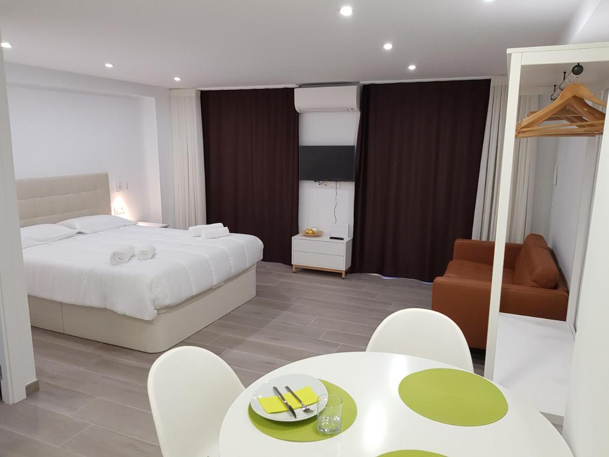 Krm Suite Apartament Calella Kültér fotó